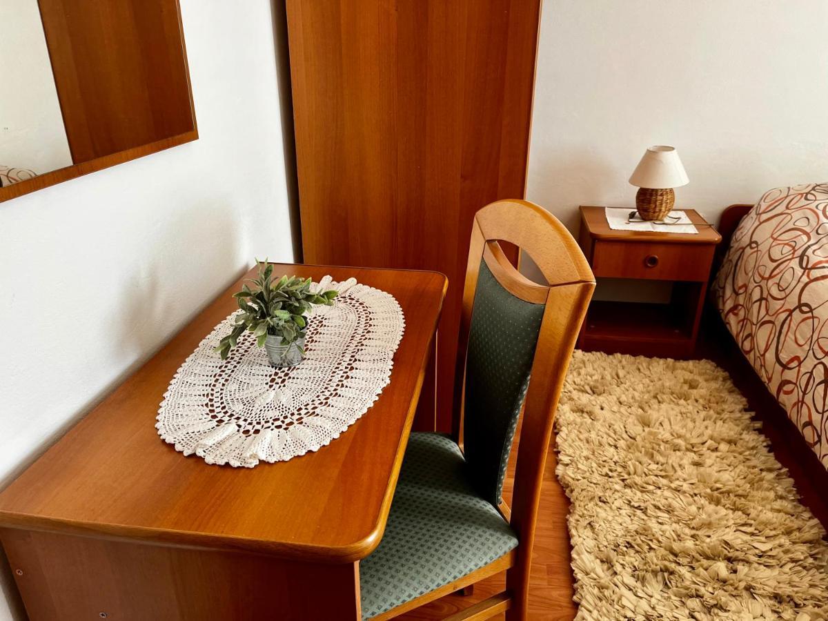 Apartments Maricic Banjol 외부 사진